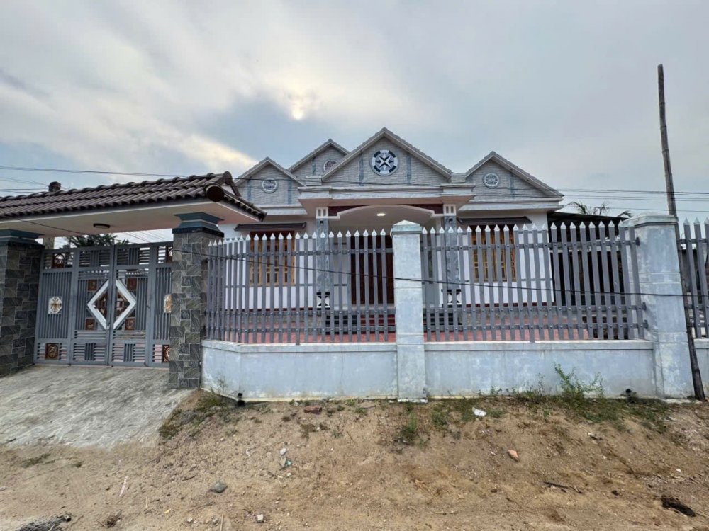 BÁN CĂN BIỆT THỰ 500M2 (200 M2 THỔ CƯ) ĐẸP XUẤT SẮC TẠI AN ĐỨC, CÁT TRINH, PHÙ CÁT 